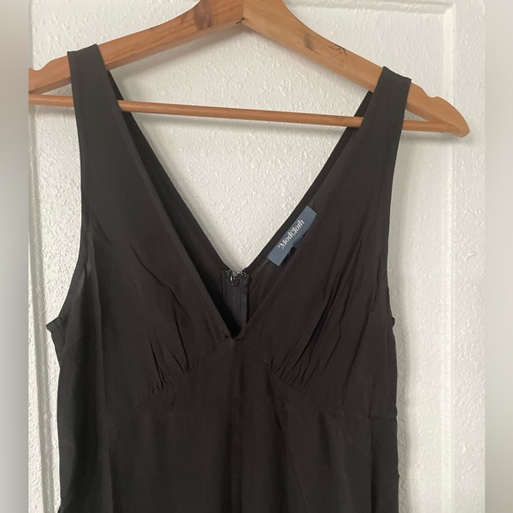 ModCloth: Bon Voyage V-Neck Jumpsuit - Picture 7 of 8